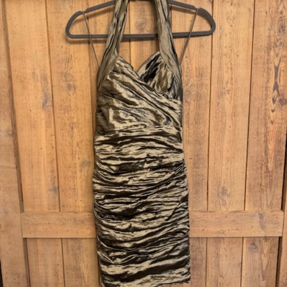 Nicole Miller Size 4 Ruched Cocktail Dress - Picture 2 of 7